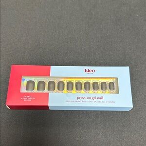 Kleo Kolor Press-On Gel Nails - Black Out - NIB
